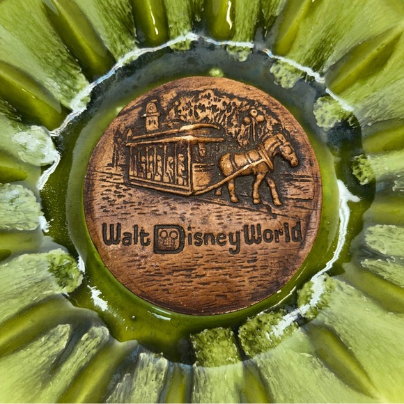 Vintage 60s Walt Disney World Lava Glaze MCM Souvenir Bowl Dish Treasure Craft - Picture 4 of 6